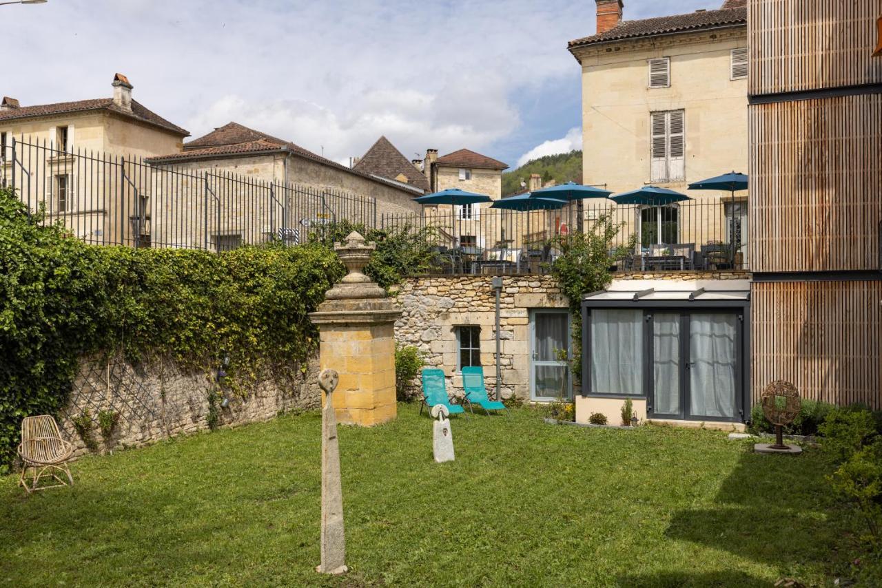Hotel-Restaurant Des Augustins Saint-Cyprien  Exterior photo